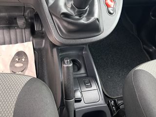 Renault Kangoo 2018-thumb-10
