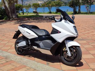 Gilera GP 800 2008