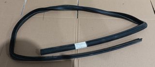 ΤΣΙΜΟΥΧΑ ΠΑΡΑΘΥΡΟΥ ΜΠΡΟΣΤΑ ΔΕΞΙΑ MERCEDES BENZ C-CLASS W203 2000-2007 SEDAN