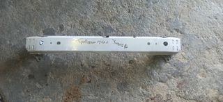 TOYOTA YARIS 13-19-thumb-1