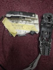 ΚΛΕΙΔΑΡΙΑ    VW  5N1837016A κλειδαριά εμπρός δεξιά vw tiguan 11-16-thumb-1