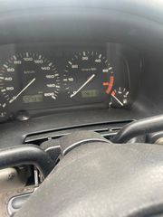 Volkswagen Polo 1998-thumb-4