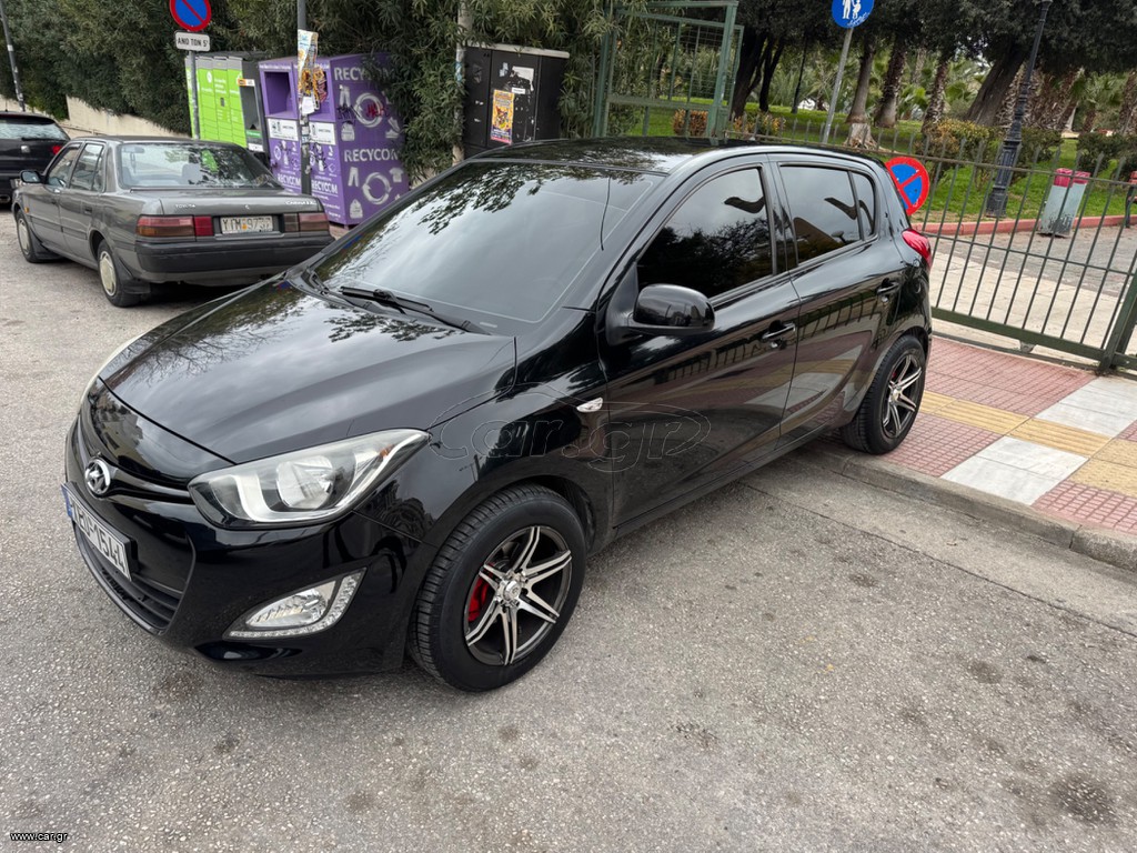 Hyundai i 20 2014