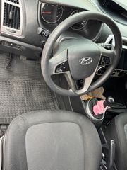 Hyundai i 20 2014-thumb-7