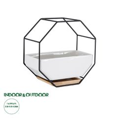 Διακοσμητικό Κεραμικό Κασπώ Γλάστρα - Flower Pot Λευκό με Μαύρο Μεταλλικό Πλέγμα και Καφέ Ξύλινη Βάση Μ18 x Π10 x Υ18cm
