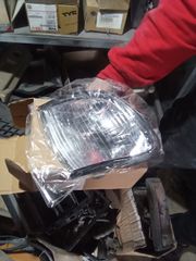 HYUNDAI H1 φανός γωνιά δεξιά
