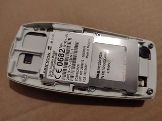 Sony Ericsson T65-thumb-4