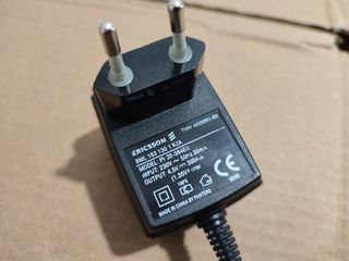 Sony Ericsson T65-thumb-6