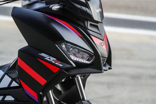 Aprilia SR GT 200 2026 REPLICA-thumb-1