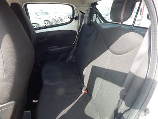 Peugeot 108 2016 TOP! 1.2 PURETECH 82 ALLURE-thumb-12
