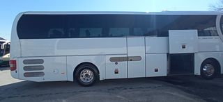 MAN 2016 LION'S COACH (R07)