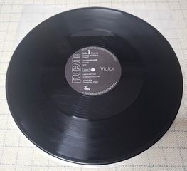 Ian Cussick – Wonderlove  12'-thumb-2