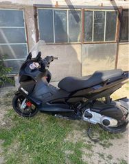 Aprilia SR MAX 300 2010 Nexus 300