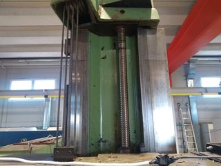 Boring TOS WH10NC-thumb-3