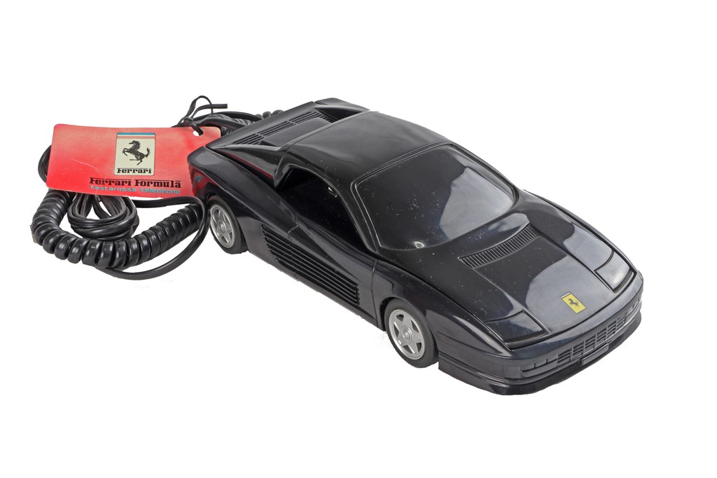 ΕΝΣΥΡΜΑΤΟ ΤΗΛΕΦΩΝΟ FERRARI