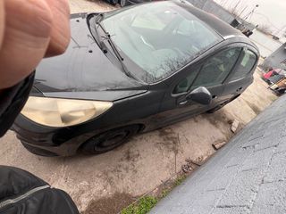 PEUGEOT 207-thumb-2