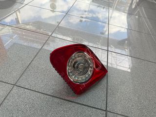 ΠΙΣΩ ΔΕΞΙ ΕΣΩΤΕΡΙΚΟ ΦΑΝΑΡΙ-thumb-1