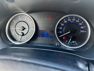 Toyota Hilux 2018 2.4 D-4D-F Double Cab 4x4 Euro 6-thumb-13