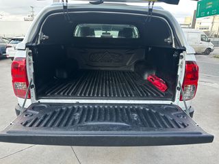 Toyota Hilux 2018 2.4 D-4D-F Double Cab 4x4 Euro 6-thumb-21