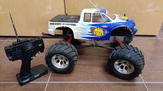 Off-Road Kyosho 2010 mad force