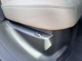 Land Rover Range Rover Velar 2019 D180 S-thumb-10