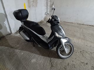 Piaggio Beverly 300 2014-thumb-3