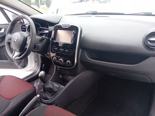 Renault Clio 2015-thumb-13