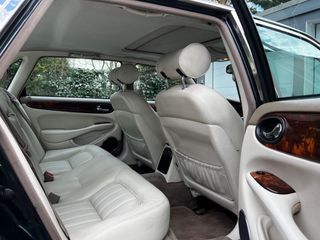 Jaguar XJ8 2000 vanden plus-thumb-28