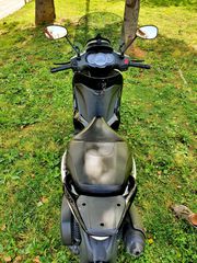 Piaggio Beverly 300i 2015-thumb-4