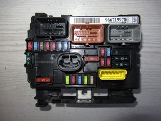 Peugeot/Citroen 307/207/207cc/208/C4/C3/C2/C5 '01 - '14 Ασφαλειοθήκη Body 9667199780 R09