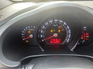 Kia Sportage 2012-thumb-7