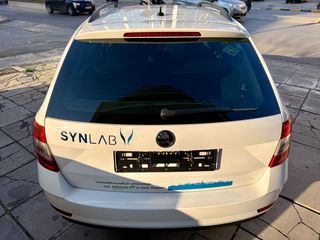 Skoda Octavia 2020-thumb-12