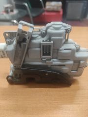 Seat Leon 05-09  κλειδαριά οπ δεξιάς πορτας