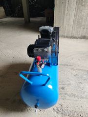 ΠΩΛΕΙΤΑΙ ΑΕΡΟΣΥΜΠΙΕΣΤΗΣ LAM 200 L