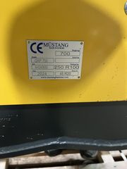Αρπάγες Mustang 2024-thumb-4