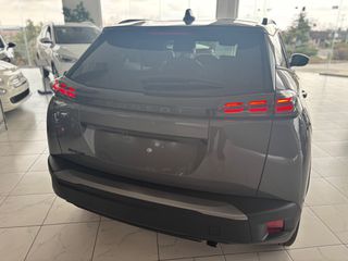 Peugeot 2008 2025 1.2 PURETECH 100 ALLURE-thumb-17