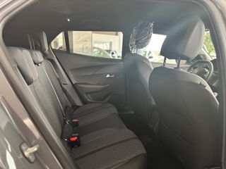 Peugeot 2008 2025 1.2 PURETECH 100 ALLURE-thumb-25