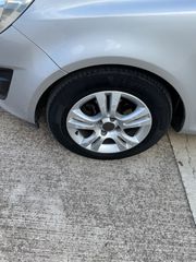 Opel Corsa 2013-thumb-3