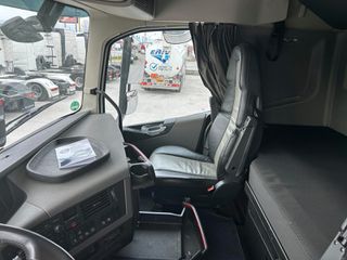 Volvo 2014 , FH13 540ps, έγκυρο ADR, Retarder, Δέρμα, αποστασιόμετρο-thumb-13