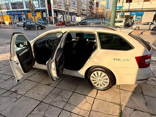 Skoda Octavia 2020-thumb-7