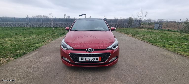 Hyundai i 20 2016 Yes Gold