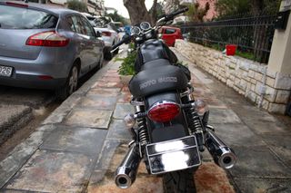 Moto Guzzi V 7 2013 Stone-thumb-2