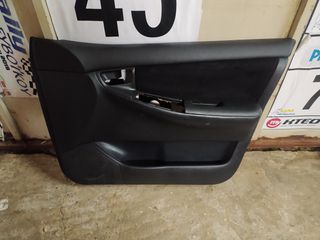 ΤOYOTA COROLLA (ΤΑΠΕΤΣΑΡΙΑ ΠΟΡΤΑΣ ΕΜΠΡΟΣ ΔΕΞΙΑ)