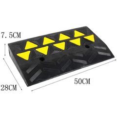 Next Systems Ράμπα πεζοδρομίου από ελαστικό με κίτρινα ανακλαστικά ύψους 7.5cm (KR-70)