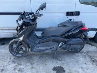yamaha xmax 125 250