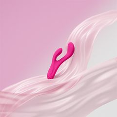 Lovense Osci 3 App controlled heating thumper rabbit vibrator PI-thumb-6
