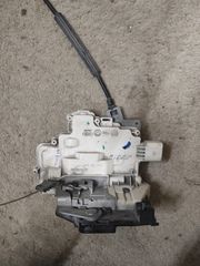 κλειδαριά εμπρός δεξιά Leon Audi vw  1P1837016