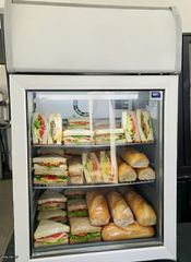 ΨΥΓΕΙΟ ΒΙΤΡΙΝΑ ΠΑΓΚΟΥ ΣΥΝΤΗΡΗΣΗ