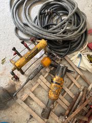 Pneumatic Compressors-Air Compressors Atlas 2005 25 & 10