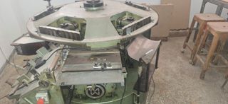 Κολλητική μηχανή βιβλιοδεσίας